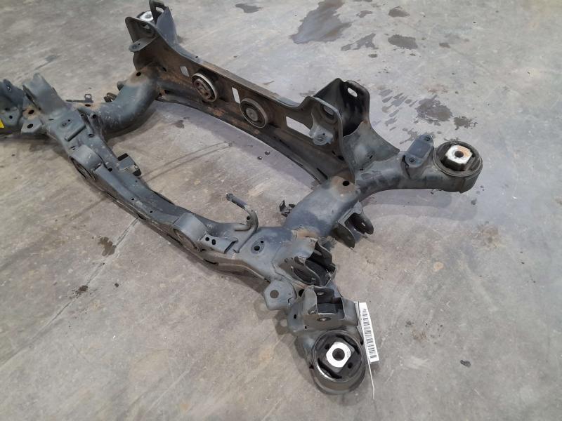 2012 Genesis Genesis Crossmember/Cradle/Undercarria