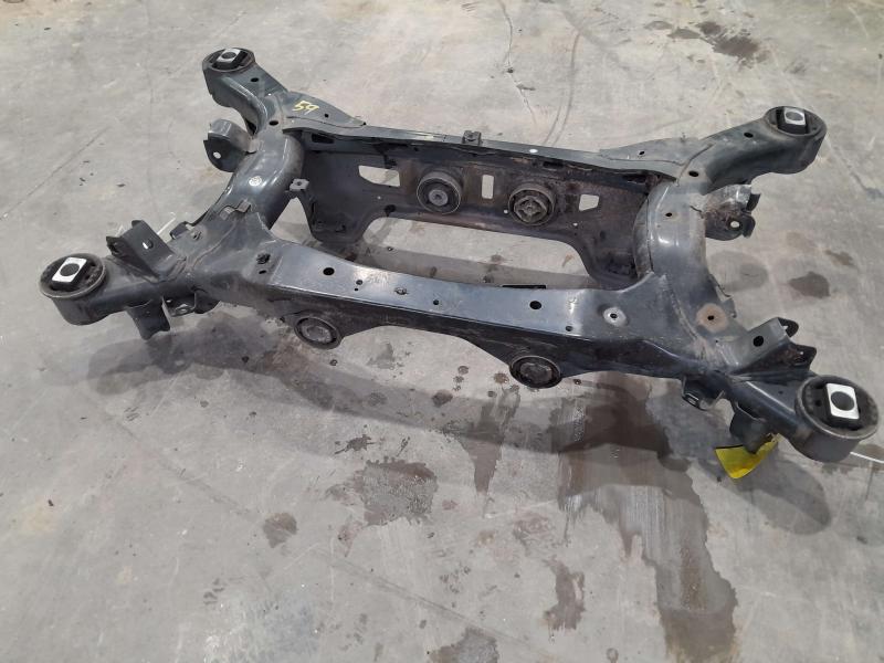 2012 Genesis Genesis Crossmember/Cradle/Undercarria