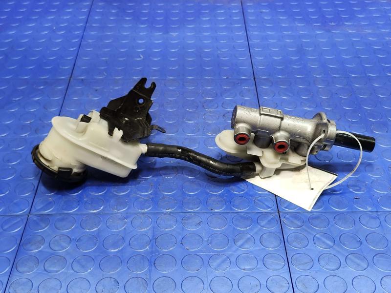 2013 Honda Civic Master Cylinder
