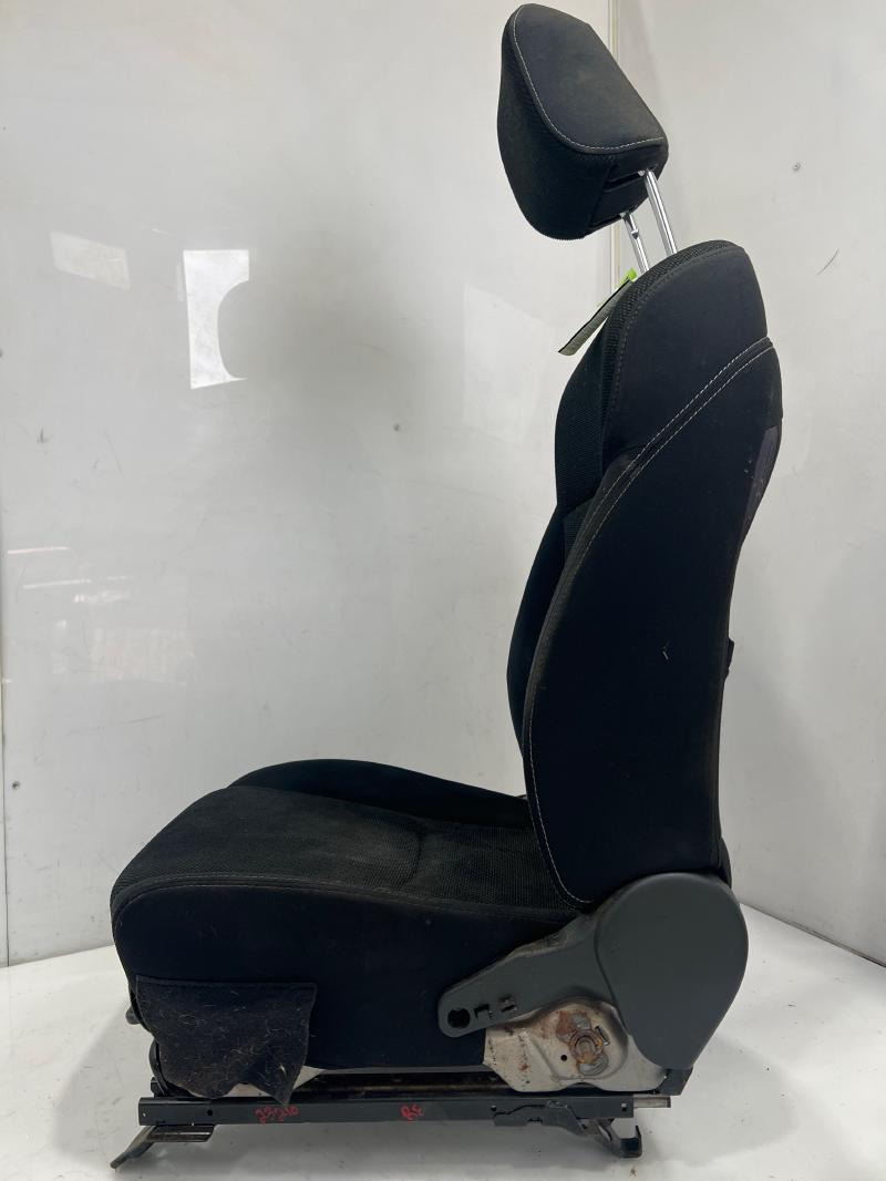 2014 Subaru Crosstrek Front Seat