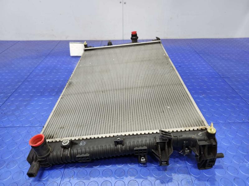2015 Chrysler 200 Radiator