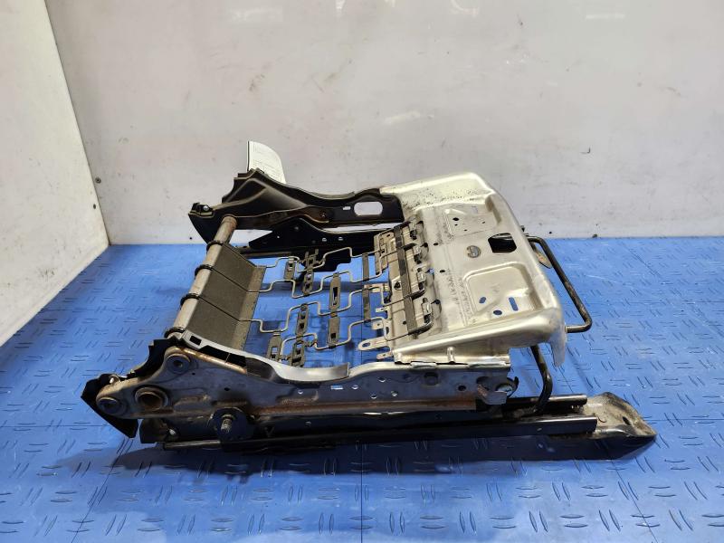 2018 Subaru Crosstrek Seat Track