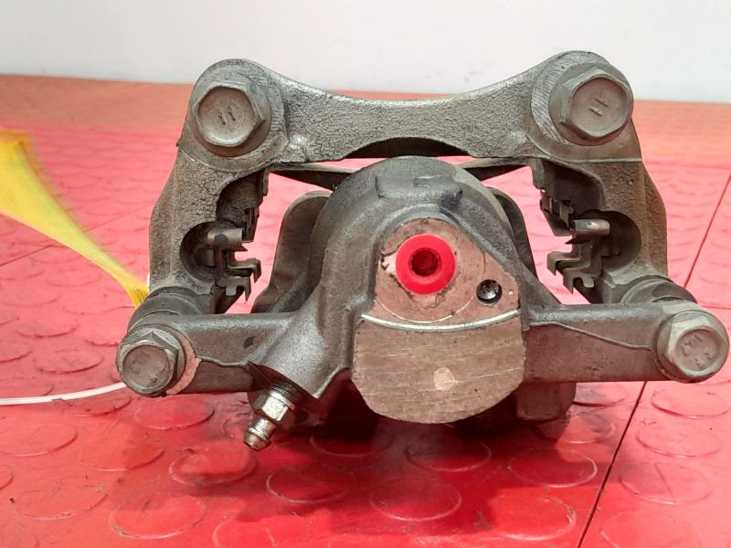 2018 Toyota Highlander Caliper