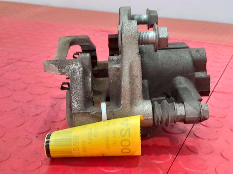 2018 Toyota Highlander Caliper