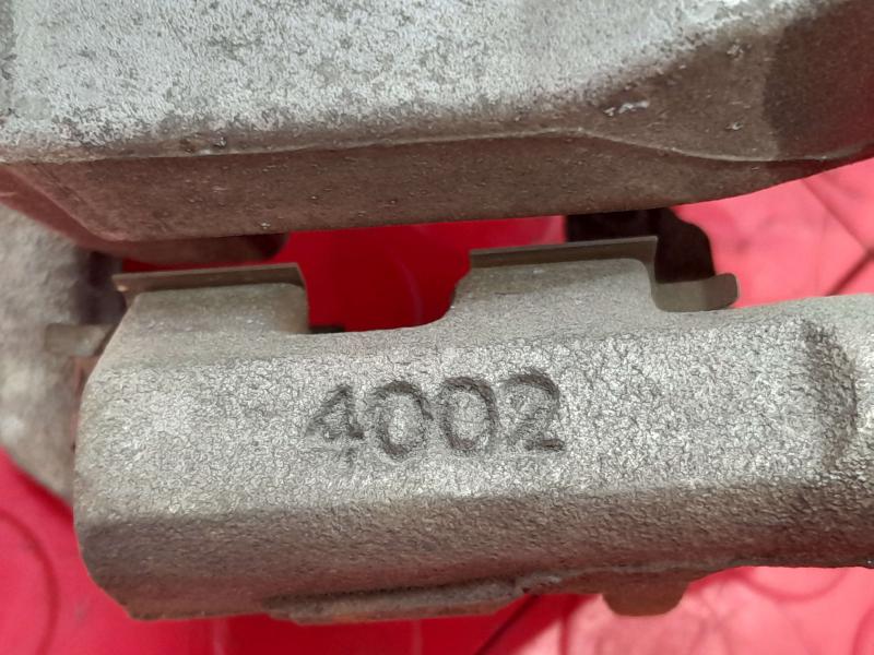 2018 Toyota Highlander Caliper