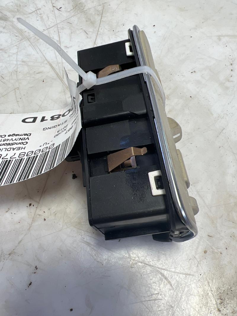2015 Volvo XC60 Headlight Switch (Dash Mtd)