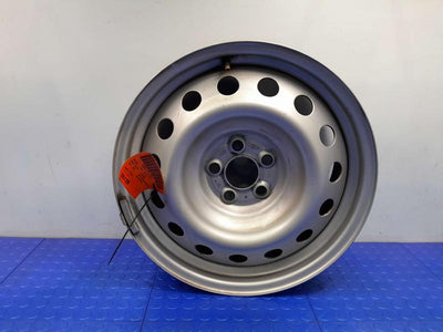 2022 Ford Maverick Wheel