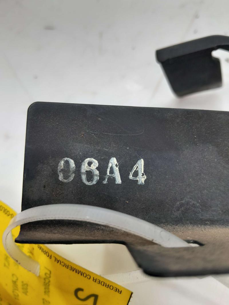2004 GMC Canyon Hood Latch