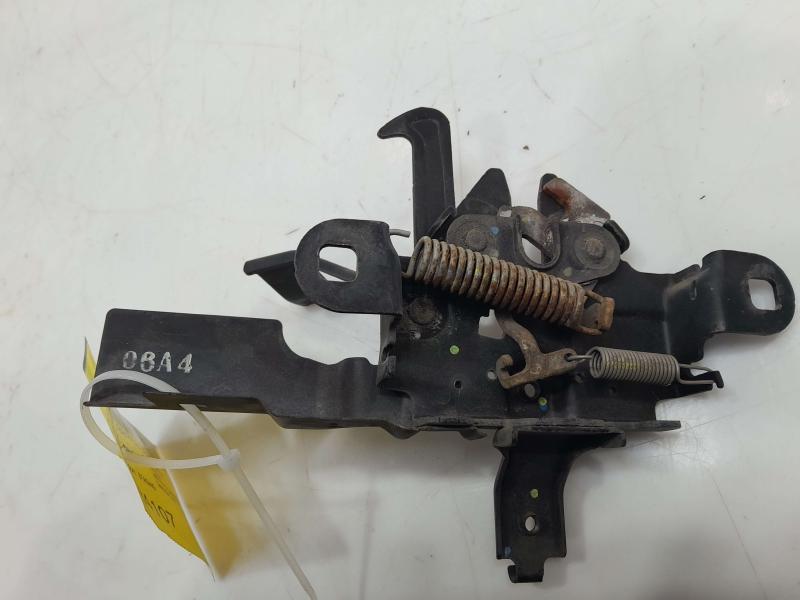 2004 GMC Canyon Hood Latch