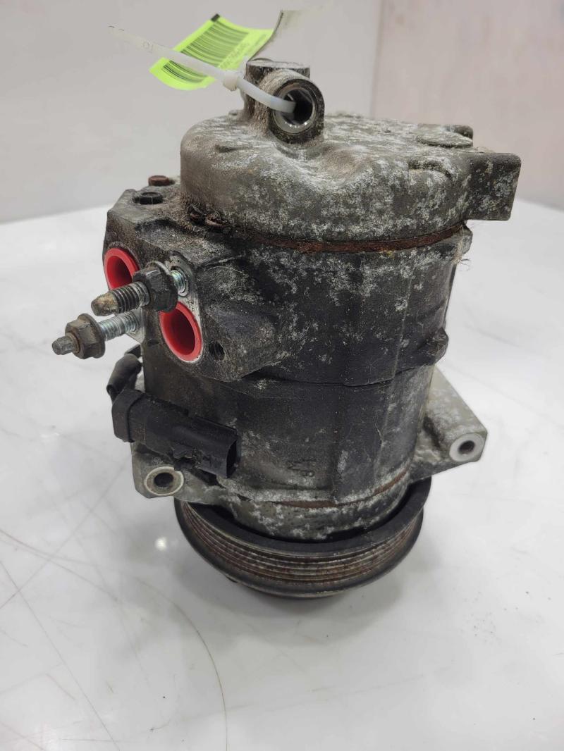2008 Chrysler Town & Country A/C Air Compressor