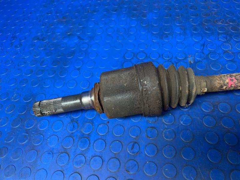 2008 Ford Expedition Axle Shaft