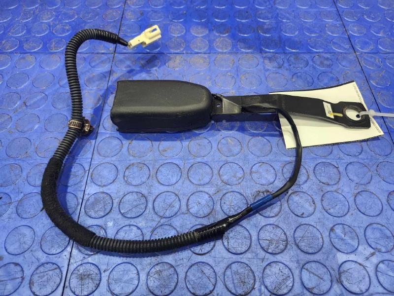 2021 Subaru Legacy Front Seat Belt