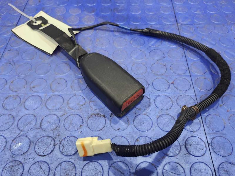 2021 Subaru Legacy Front Seat Belt