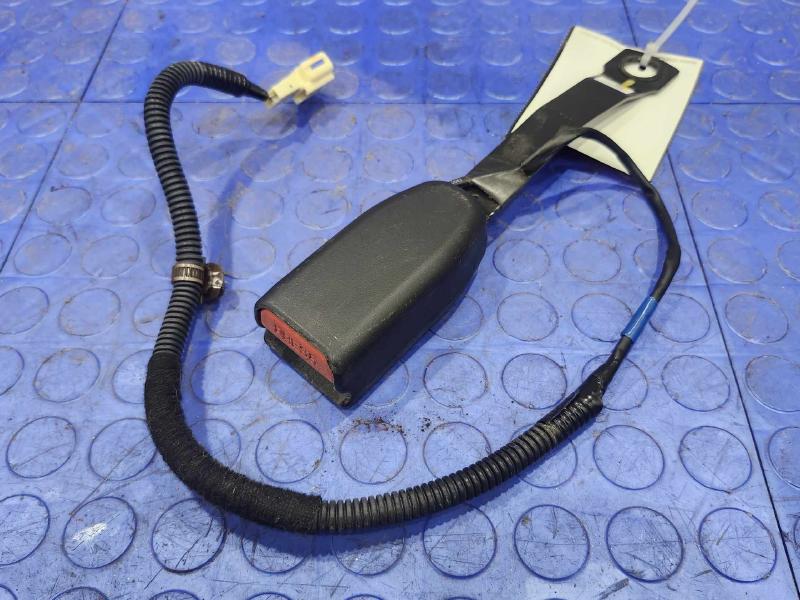 2021 Subaru Legacy Front Seat Belt