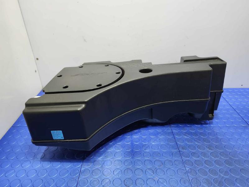 2017-2020 Audi Q7 Radio Subwoofer Box Assembly Genuine OEM Part 4M0035621A