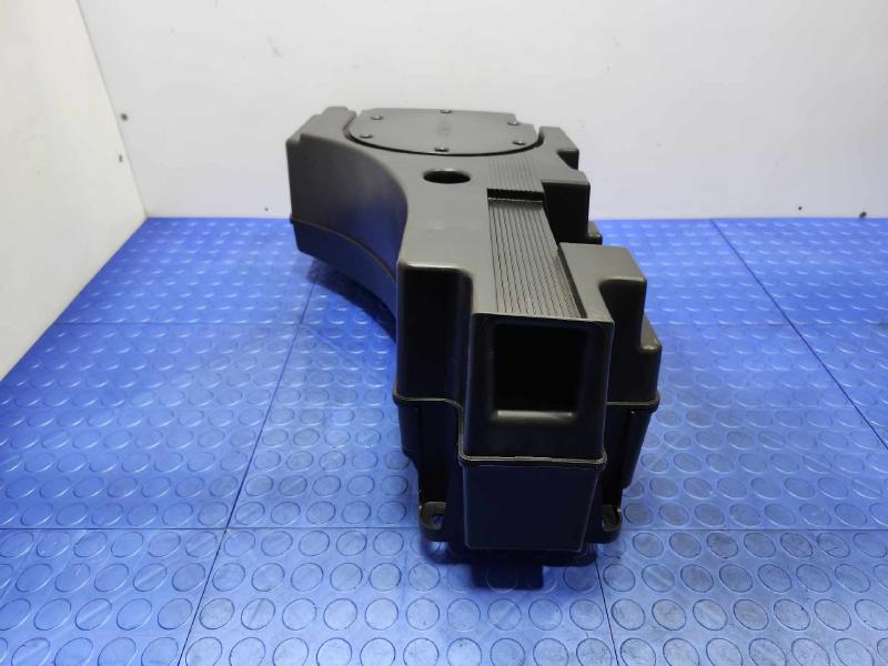 2017-2020 Audi Q7 Radio Subwoofer Box Assembly Genuine OEM Part 4M0035621A