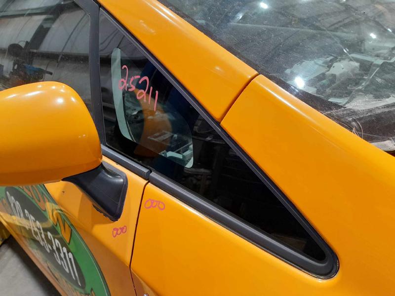 2011 Toyota Prius Windshield Glass