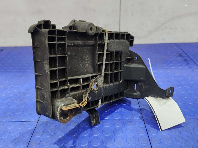 2014 Ford Explorer Battery Tray