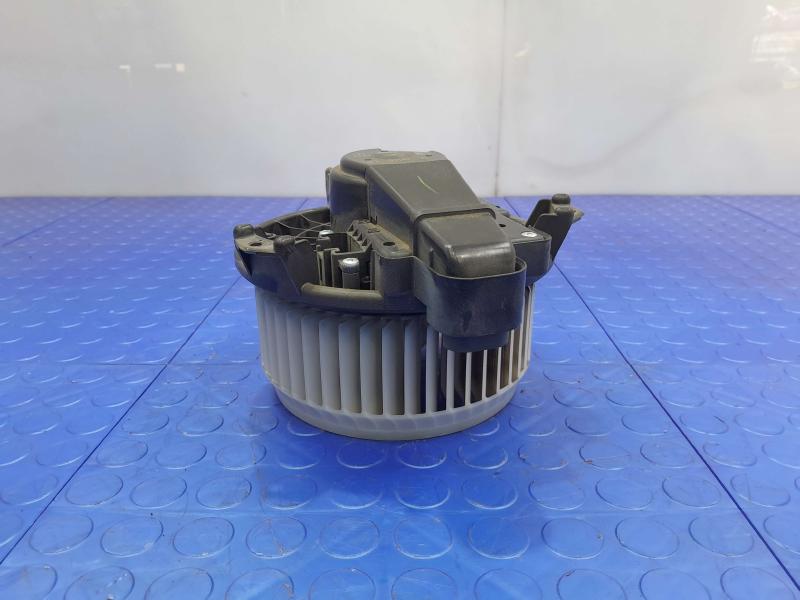 2014 Dodge Journey Blower Motor