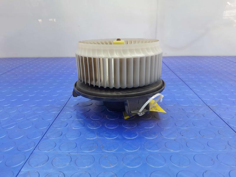 2014 Dodge Journey Blower Motor