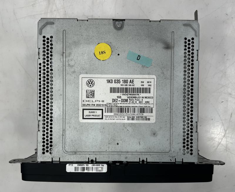 2012 Volkswagen Passat Audio & Visual Equip.(Radio)