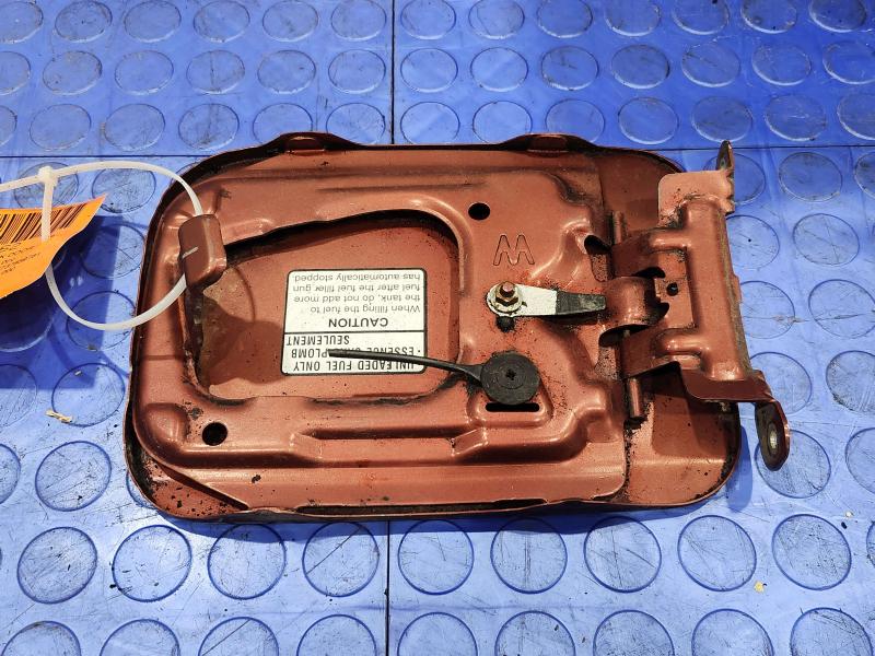 2003 Subaru Legacy Fuel Tank Door