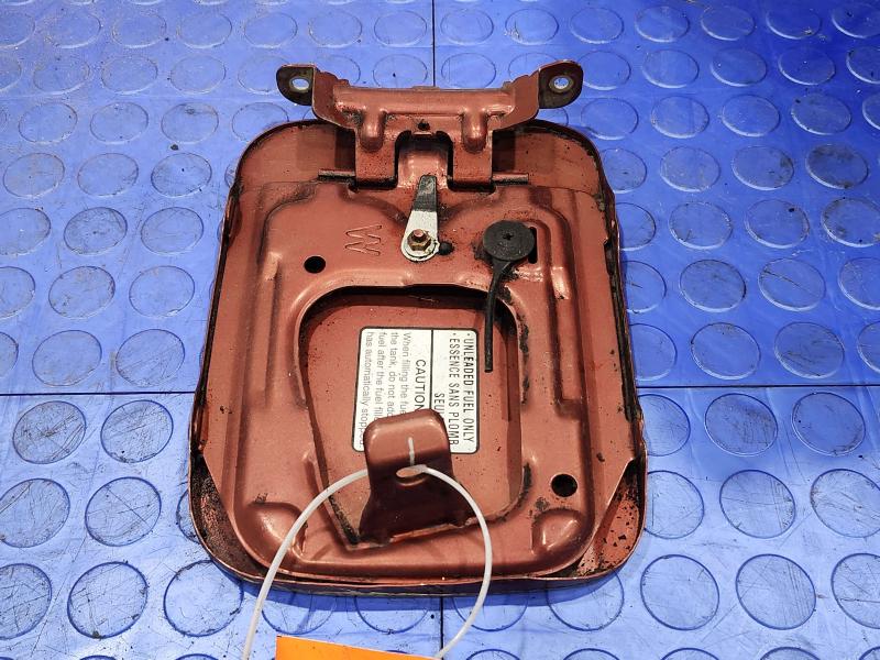 2003 Subaru Legacy Fuel Tank Door