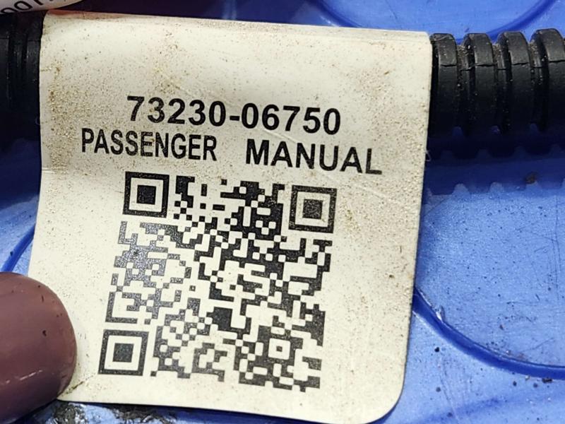 2019 Toyota Camry Front Seat Belt