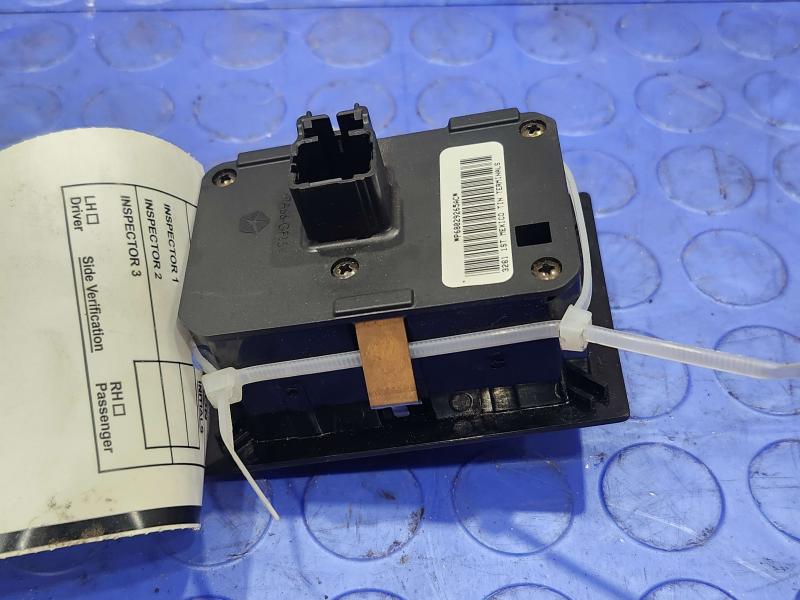 2012 Jeep Grand Cherokee Headlight Switch (Dash Mtd)