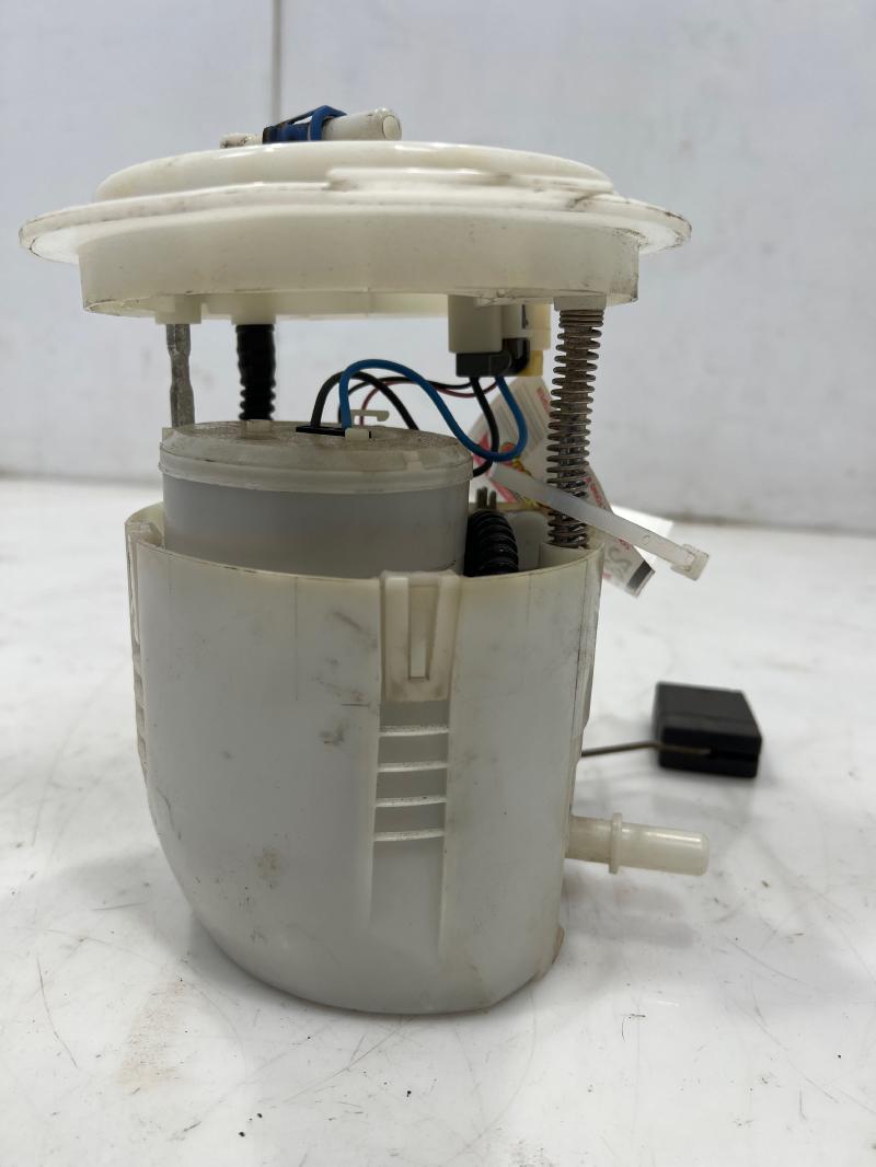 2007 - 2017 Jeep Patriot 4wd Fuel Pump Assembly OEM 5183202AC