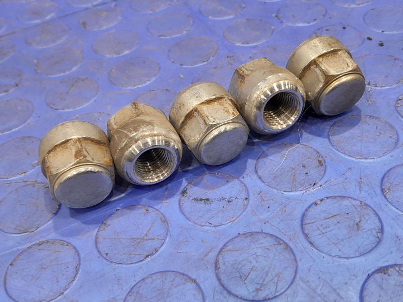 2011 Honda Pilot Lug Nuts