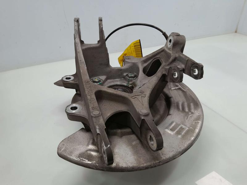 2013 Tesla Model S Rear Knuckle/Stub Axle