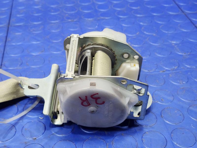 2014 Infiniti QX60 Rear Seat Belt