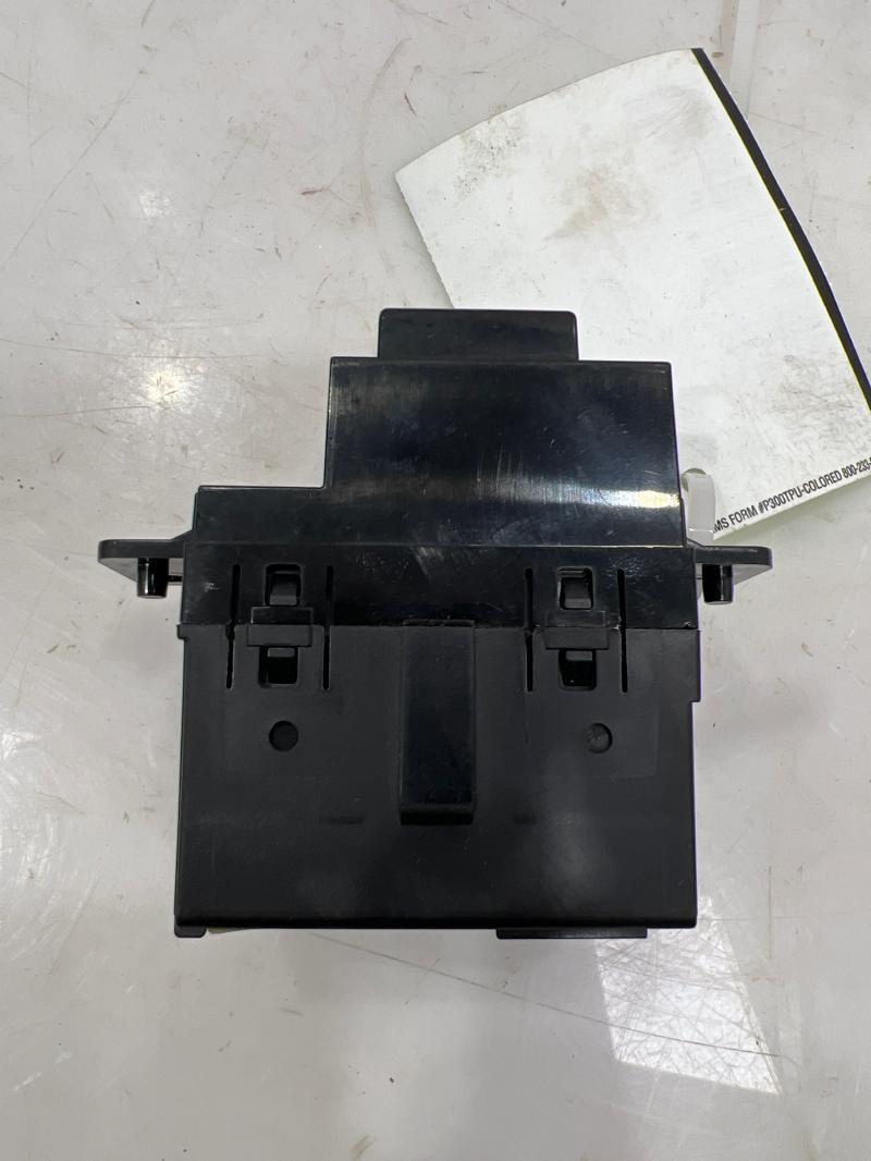 2007 - 2009 Jaguar XK Ignition Control Module 6W83-11572-AH