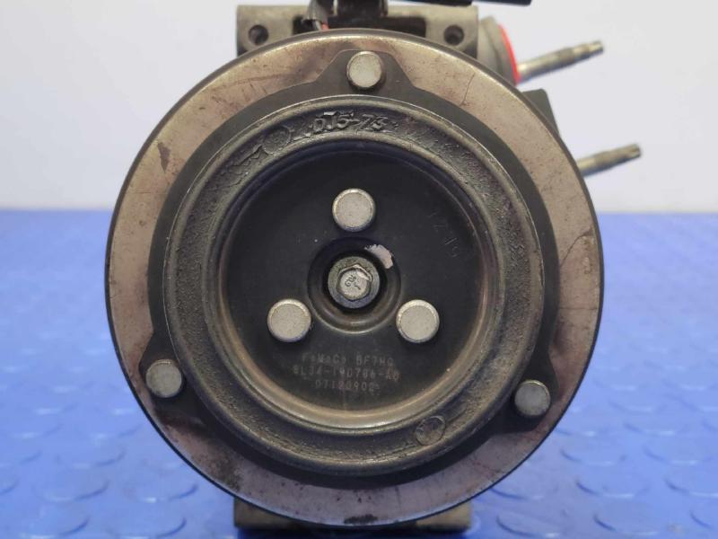 2010 Lincoln MKT A/C Air Compressor