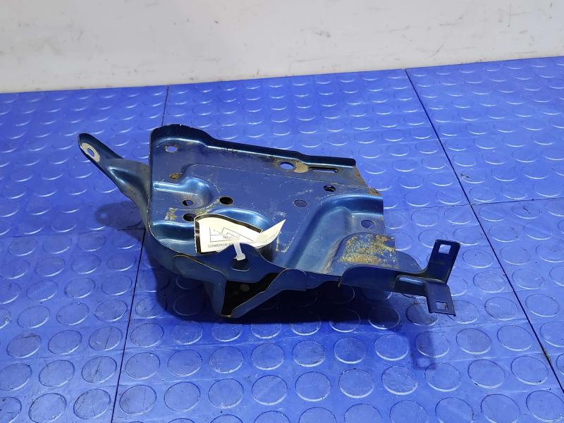 2008 Honda Fit Battery Tray