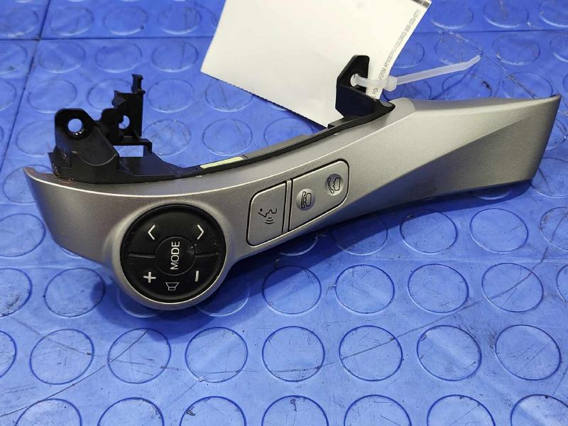 2014 Toyota Prius Combination Switch