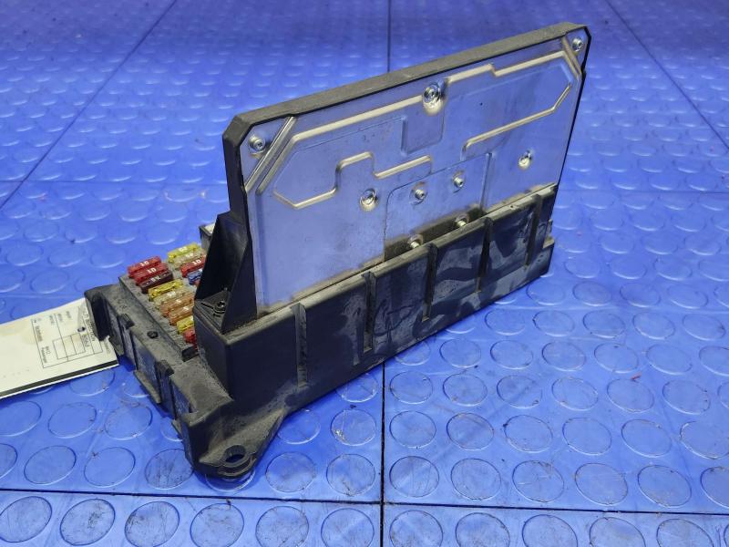 2012 Mercedes Sprinter Engine Fuse Box