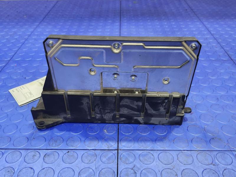 2012 Mercedes Sprinter Engine Fuse Box