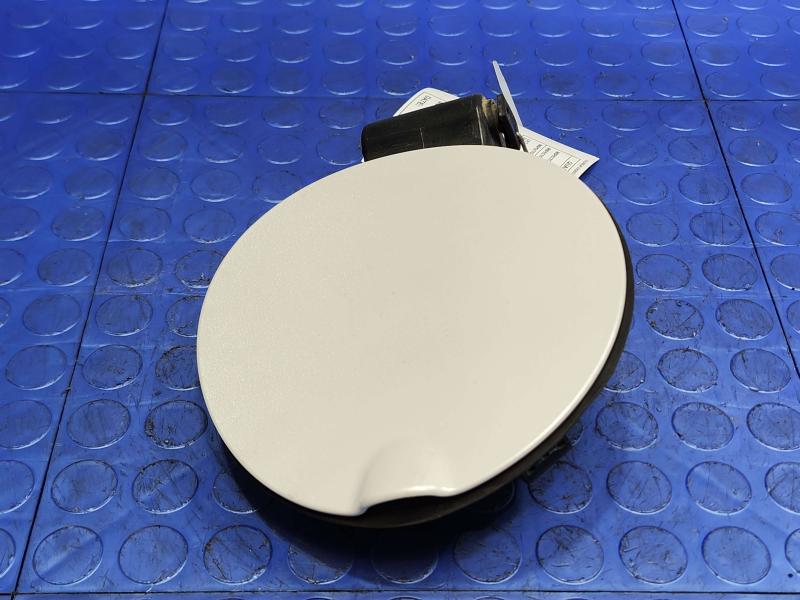 2011 Ford Edge Fuel Tank Door