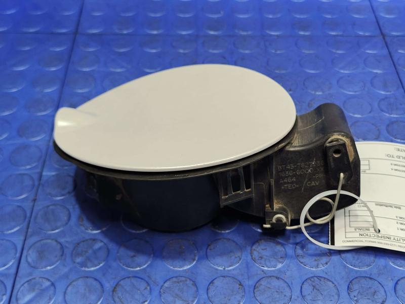2011 Ford Edge Fuel Tank Door