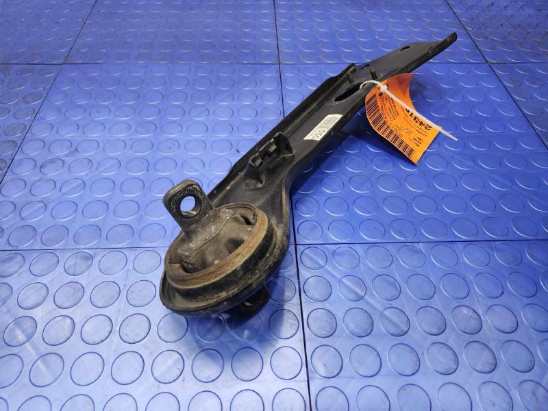 2016 Hyundai Tucson Lower Control Arm Rr