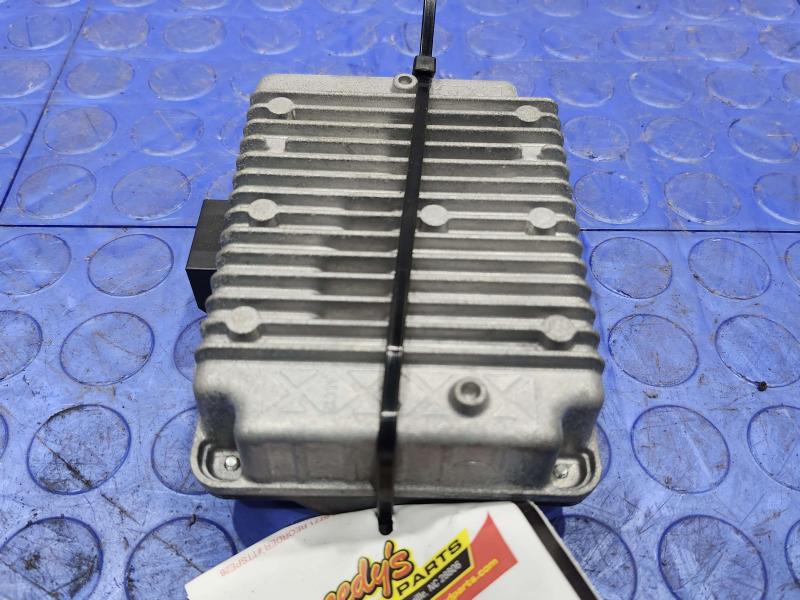 2011-2020 Jeep Grand Cherokee Power Inverter Unit Genuine OEM 5026486AA