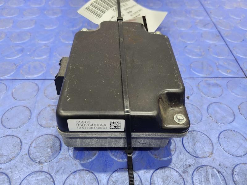 2011-2020 Jeep Grand Cherokee Power Inverter Unit Genuine OEM 5026486AA