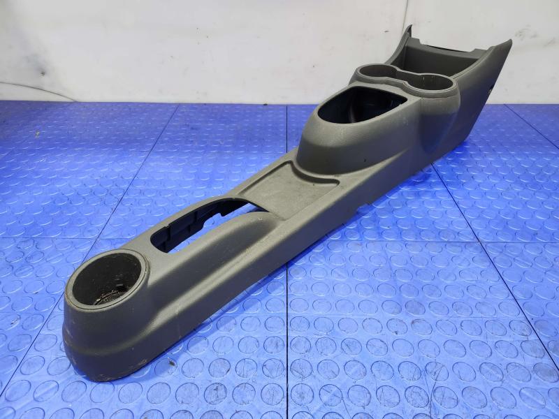 2014 Chevrolet Spark Front Console