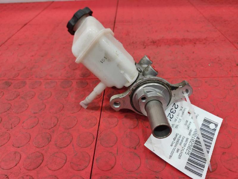 2011-2015 Kia Optima Brake Master Cylinder Assembly Genuine OEM 585102T200