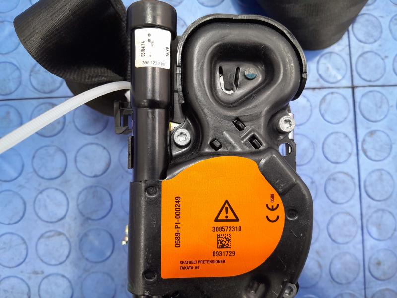 2014 Audi Q5 Front Seat Belt