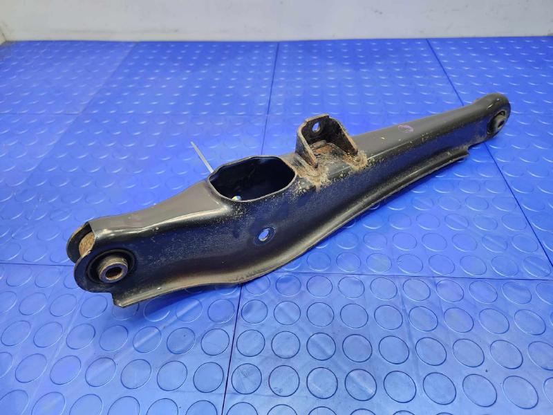2022 Mitsubishi Eclipse Cross Lower Control Arm Rr