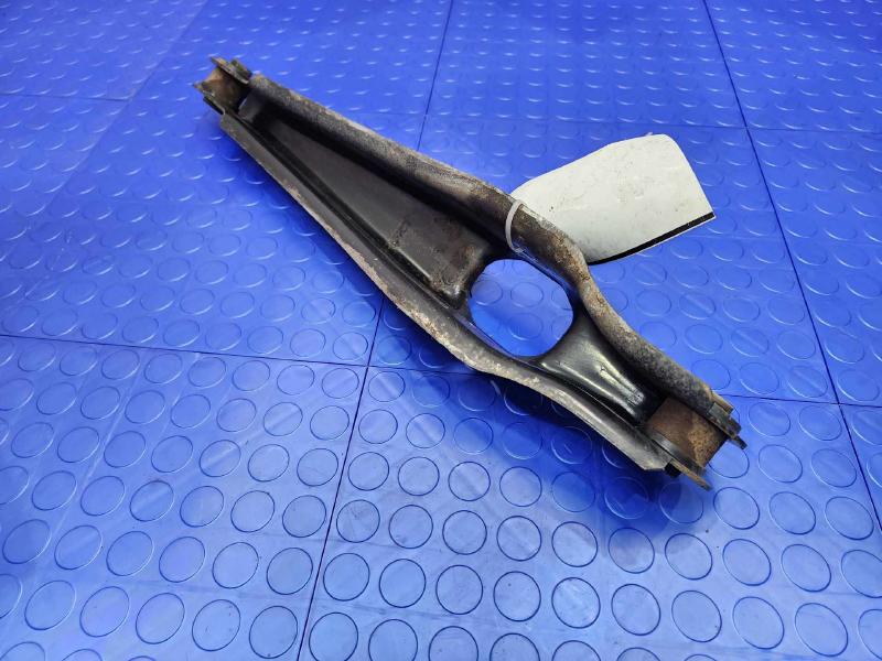 2022 Mitsubishi Eclipse Cross Lower Control Arm Rr