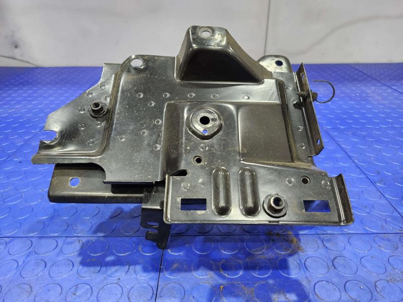 2018 Chevrolet Equinox Battery Tray